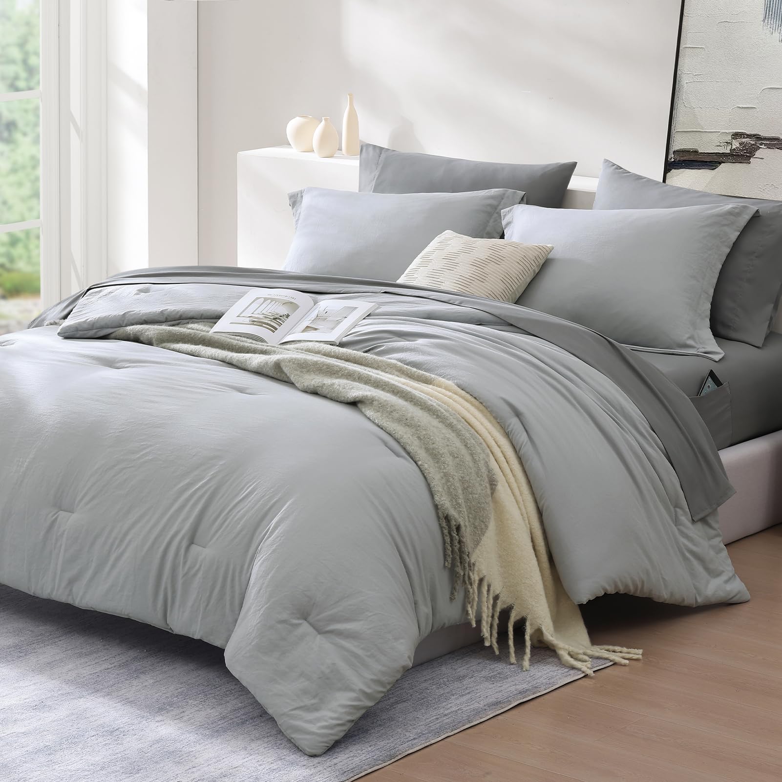 WRENSONGE Queen Comforter Set - 7 Pieces Sage Green Soft Bed in a Bag Queen with Fitted Sheet, Flat Sheet, 2 Pillow Shams, and 2 Pillowcases- Warm Bedding Sets Queen for All Season