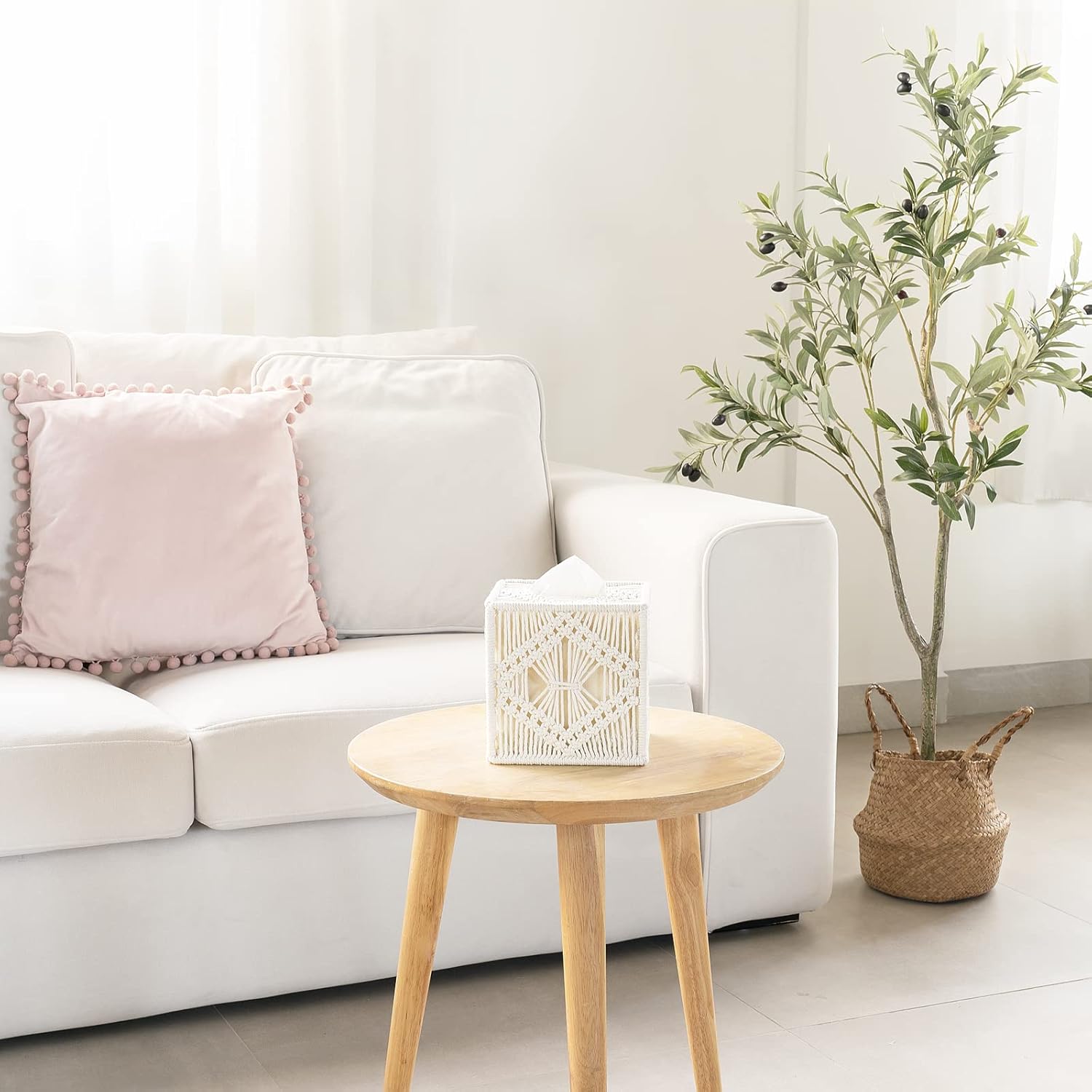 Mkono Tissue Box Cover Macrame Square Open-Bottom Tissue Box Holder Boho Decor Tissue Organizer Bohemian Handmade Woven Tissue Cube Box for Bathroom Bedroom Dresser Living Room Office Dorm