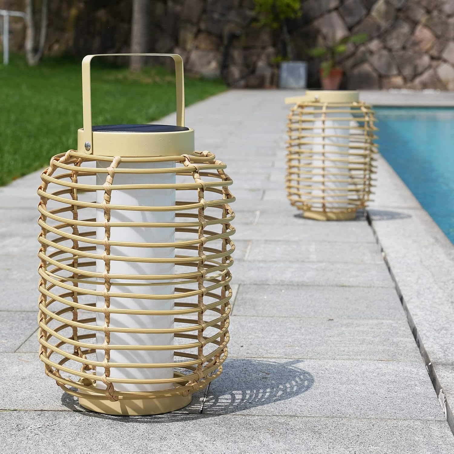 Solar Yard Outdoor Austin Solar Powered Floor Lamp Set of 2, 14-inch Wicker Woven LED Lamp, Water-Resistant Garden Light, Boho Style, Decor for Balcony, Porch, Yard, Pathway, Natural Color