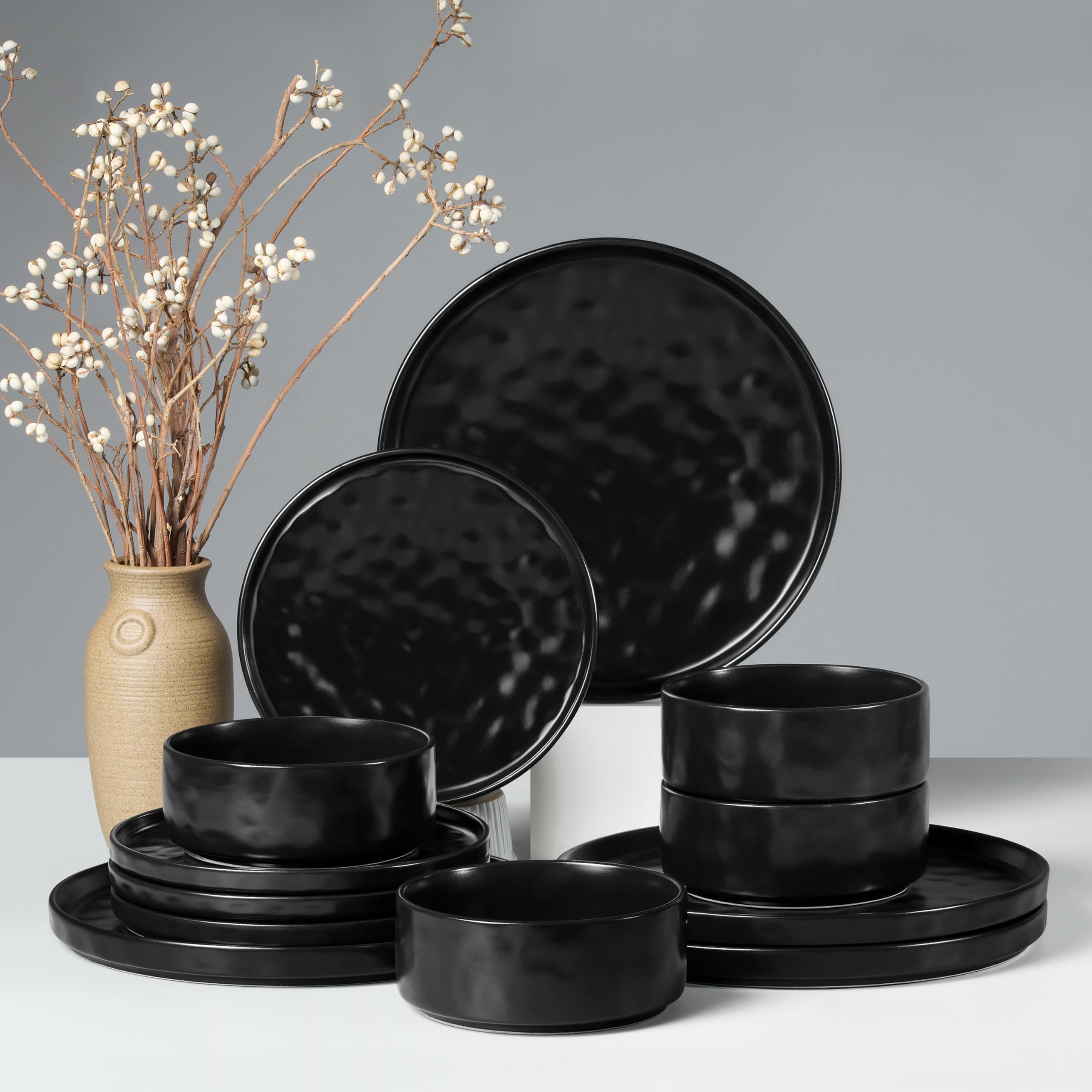 HaWare Dinnerware Sets, 12-Piece Plates and Bowls Set, Stoneware Dish Set for 4, Ceramic Dinnerware for Home Restaurant, Chip and Scratch Resistant, Microwave and Dishwasher Safe, Speckled White