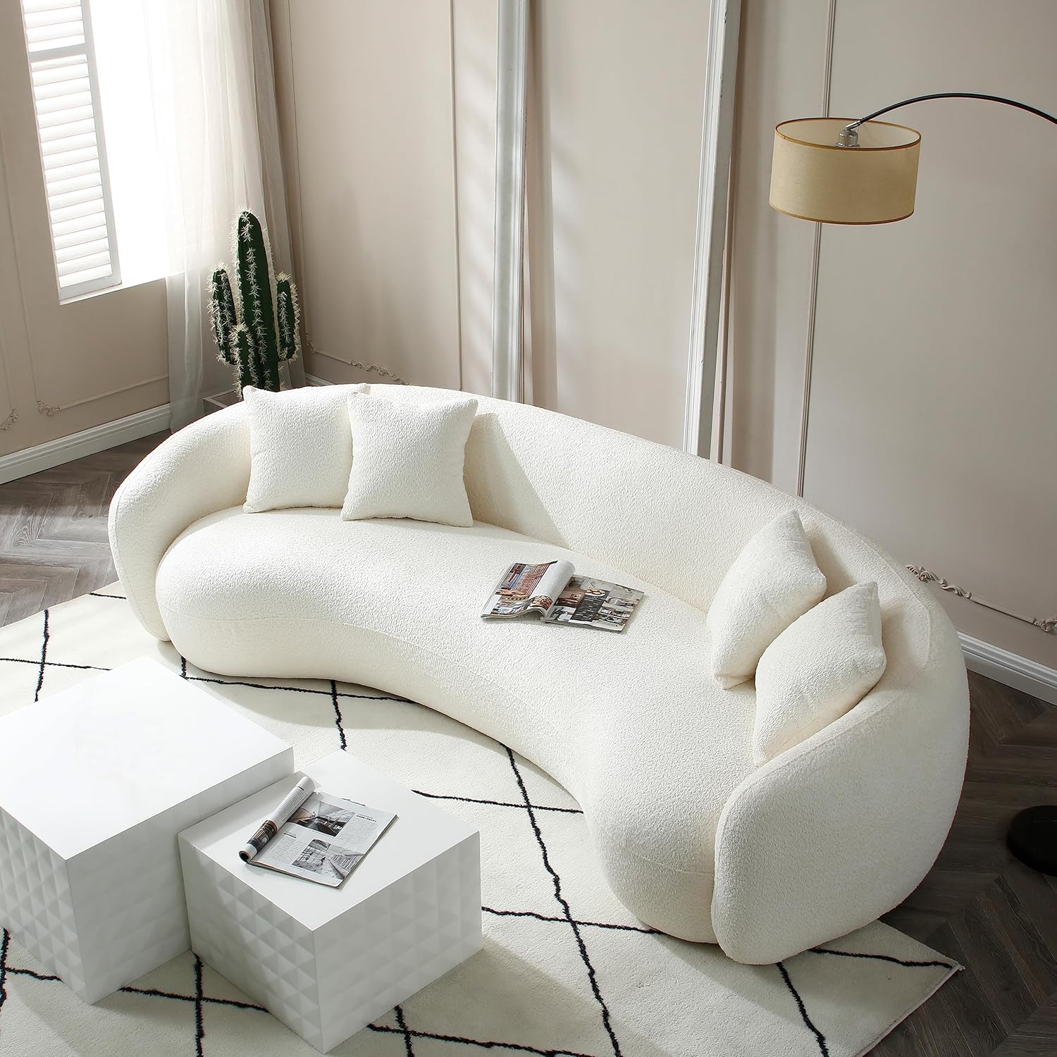 101'' Curved Sofa, Mid Century Modern Half Moon Living Room Sofa, Luxury 5-Seat With 4 Throw Pillows, Teddy Fleece Leisure Couch for Apartment, Office, Bedroom, Beige